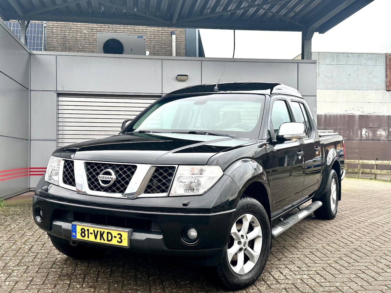 Nissan Navara - 2.5 dCi SE Double C. Automaat 130.000km - AutoWereld.nl