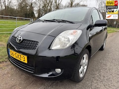 Toyota Yaris - 1.3 VVTi Luna met climate control en trekhaak