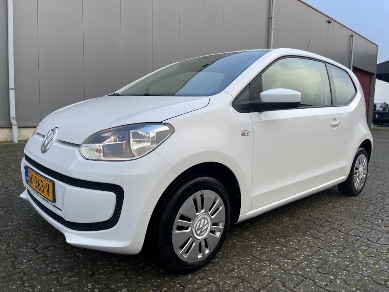 Volkswagen Up! - 1.0 AIRCO 136.062km - AutoWereld.nl