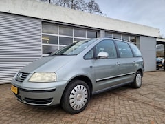 Volkswagen Sharan - 1.9 TDI Comfortline ( 7 PERSONS)