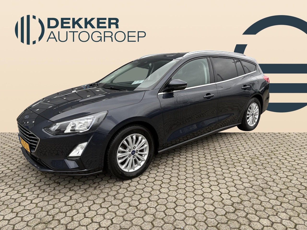 Ford Focus Wagon - 1.0 125PK-HYBRID-TITANIUM X-WAGON - AutoWereld.nl