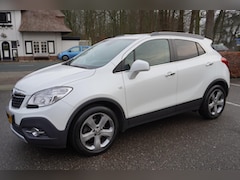 Opel Mokka - 1.6 Cosmo Leer Navi Airco Stoelverw Trekhaak