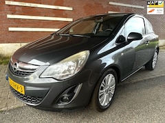 Opel Corsa - 1.4-16V Cosmo, Navi, Airco, Dealeronderh., 1e eigenaar,