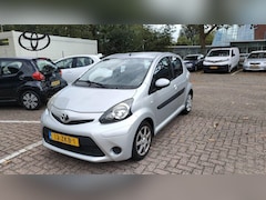 Toyota Aygo - 1.0 VVT-i Comfort | Airco | Lichtmetalen velgen | Elektrische ramen