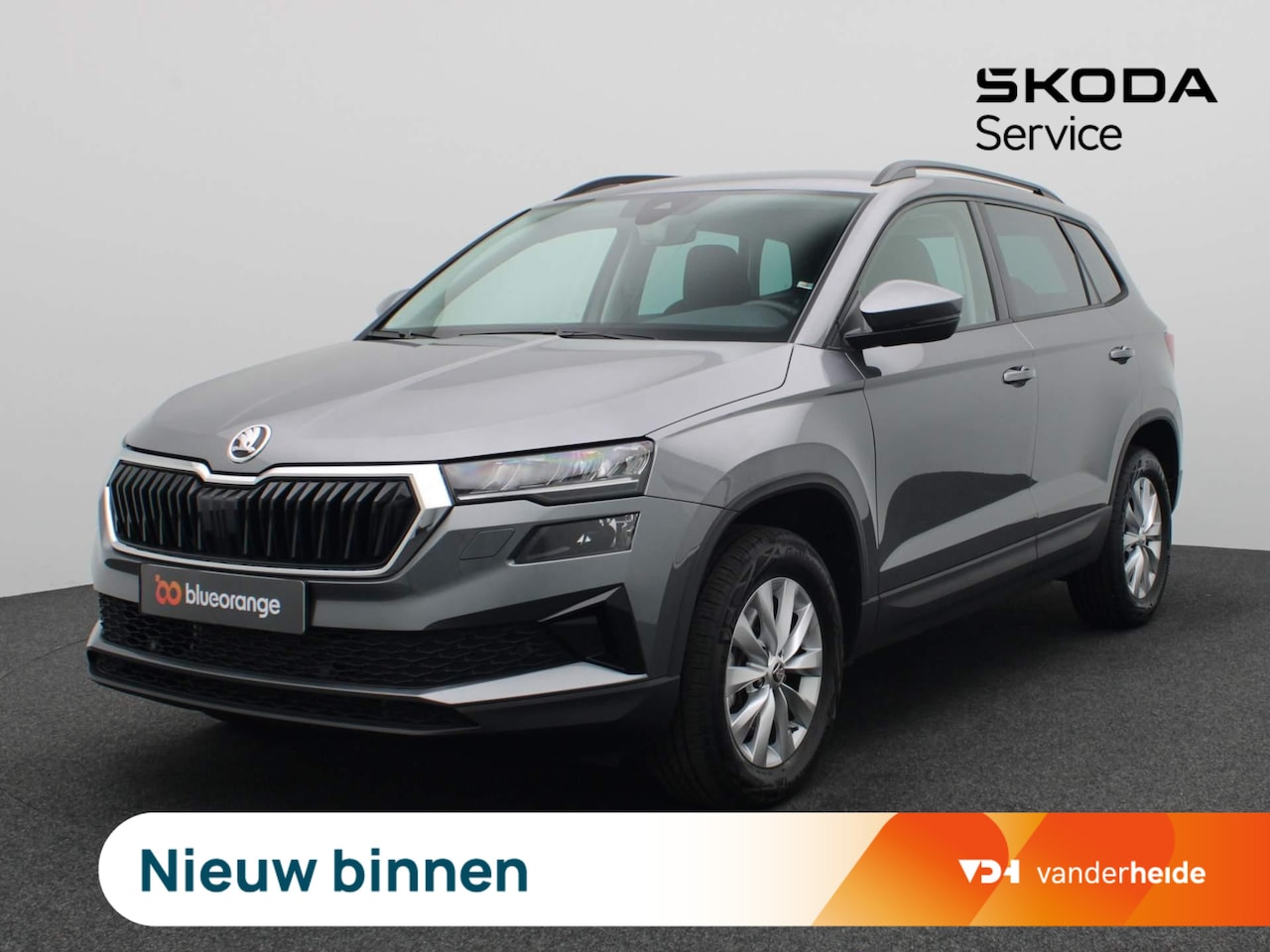 Skoda Karoq - 1.5 TSI ACT Business Edition 150PK DSG Virtual Cockpit, Achteruitrijcamera, Navi, Winterpa - AutoWereld.nl