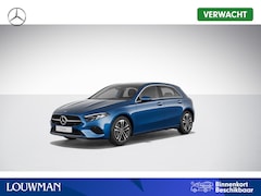 Mercedes-Benz A-klasse - 180 Star Edition Luxury Line | Trekhaak | Parkeerpakket met achteruitrijcamera | KEYLESS G