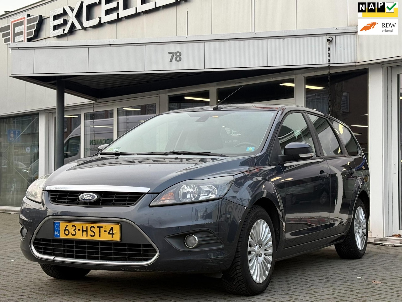 Ford Focus Wagon - 1.6 Titanium - Navigatie - AutoWereld.nl