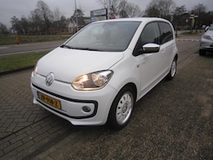 Volkswagen Up! - 1.0 high up white