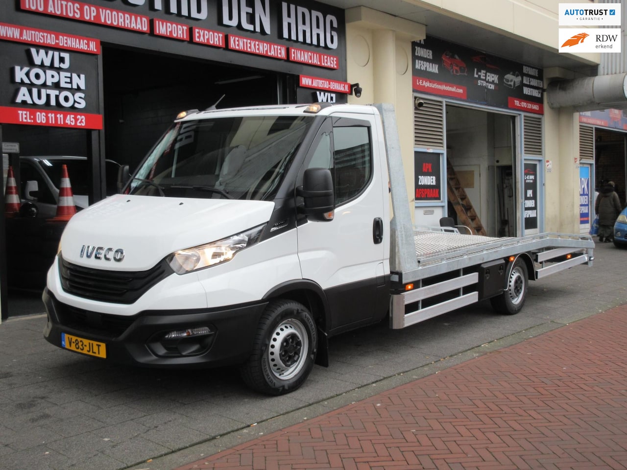 Iveco Daily - Automaat Oprijwagen Autoambulance Luchtvering Camera Nieuw! - AutoWereld.nl