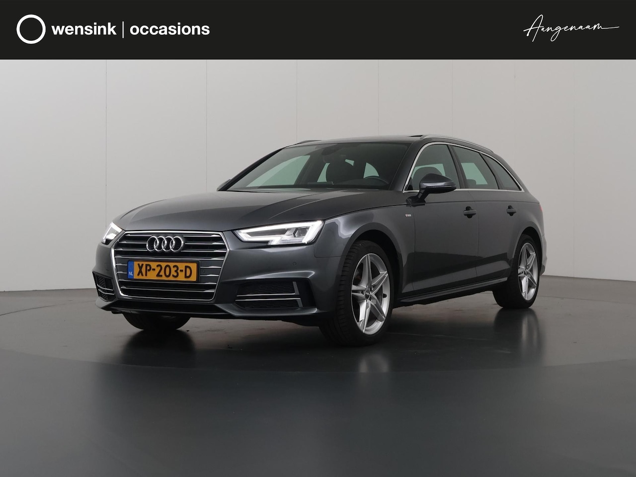 Audi A4 Avant - 1.4 TFSI Sport S line black edition | Trekhaak | Panoramadak | Navigatie | Climate Control - AutoWereld.nl