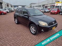 Toyota RAV4 - MOOIE AUTO BEL 0619590613 AUTO MAAT 4X4 HOGEN IN STAP