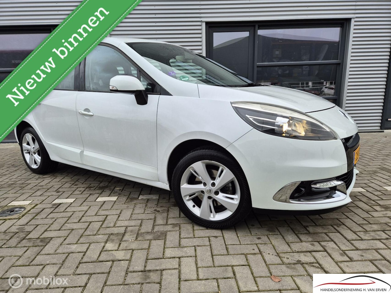 Renault Scénic - 1.2 Dynamique NAVI CAMERA 17" NIEUWE KETTING! - AutoWereld.nl