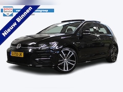 Volkswagen Golf - 1.5 TSI Highline Business R | Adaptive cruise control | Climate control | Stoelverwarming