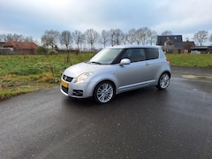 Suzuki Swift - 1.6 Sport