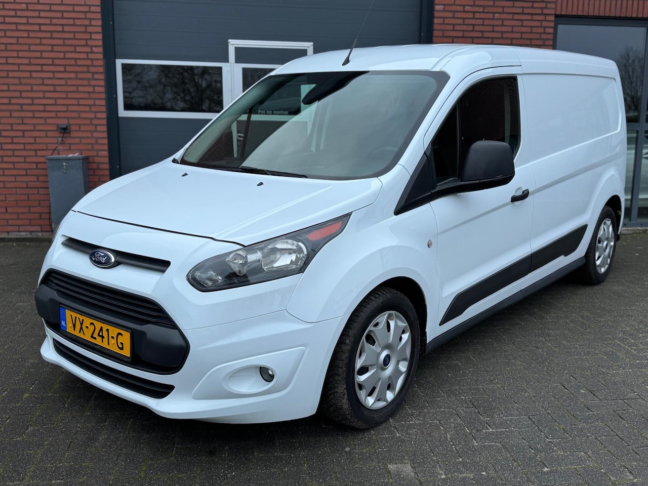 Ford Transit Connect - 1.5 TDCI L2 CAMERA NAVI Trend Lang - AutoWereld.nl