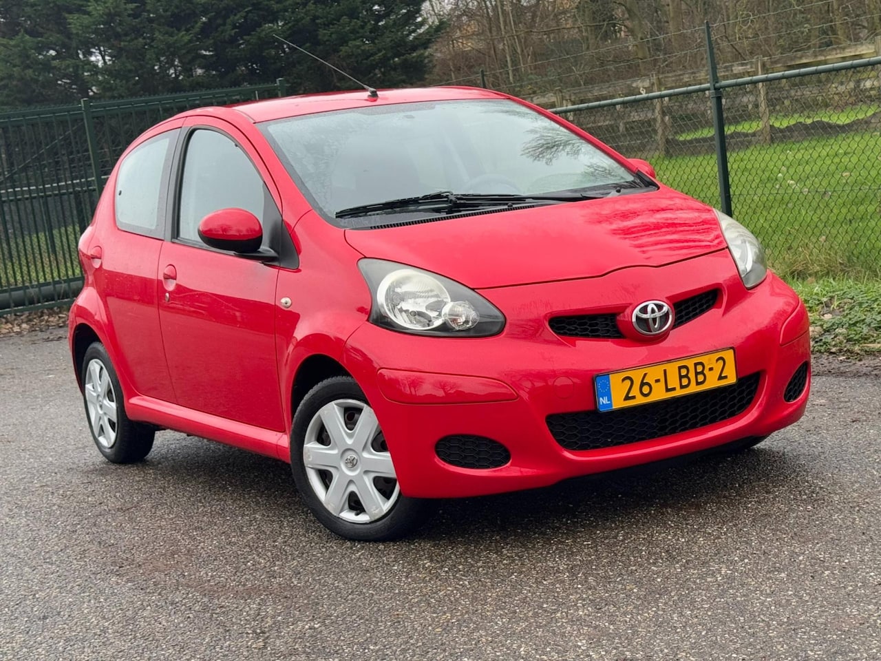 Toyota Aygo - 1.0-12V Comfort /Carplay/Airco/5-deurs/ - AutoWereld.nl