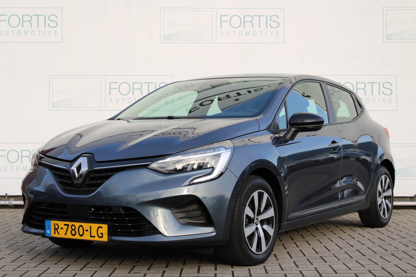 Renault Clio - 1.0 TCe 90 Equilibre AIRCO | CRUISE | CARPLAY | NAVI | - AutoWereld.nl