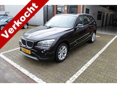 BMW X1 - sDrive20i Executive Automaat / trekhaak / xenon