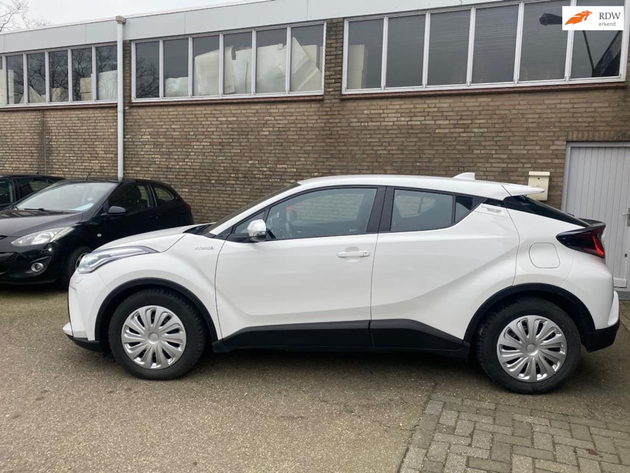 Toyota C-HR - 1.8 Hybrid GR-Sport 1.8 Hybrid GR-Sport - AutoWereld.nl