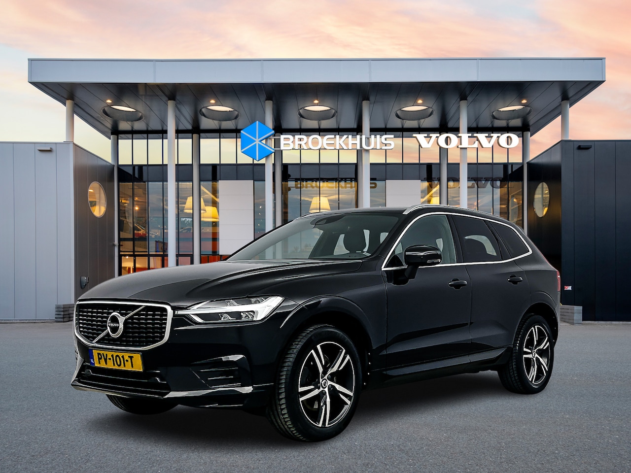 Volvo XC60 - T5 AWD R-Design | Verwarmbare sportstoelen | Parkeercamera | Park assist voor + achter - AutoWereld.nl