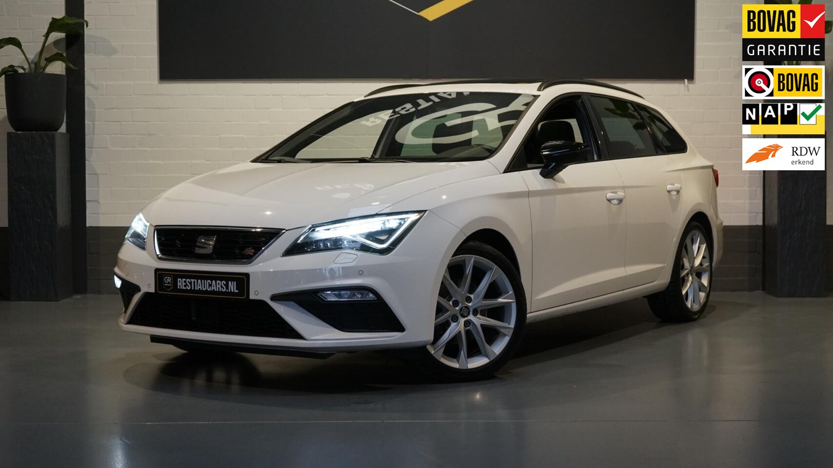 Seat Leon ST - 1.4 TSI FR AUTOMAAT-ALCANTARA-AMBIANCE-CAMERA-CLIMA-CRUISE-LED-NAVIGATIE-PANORAMA-SEAT SOU - AutoWereld.nl