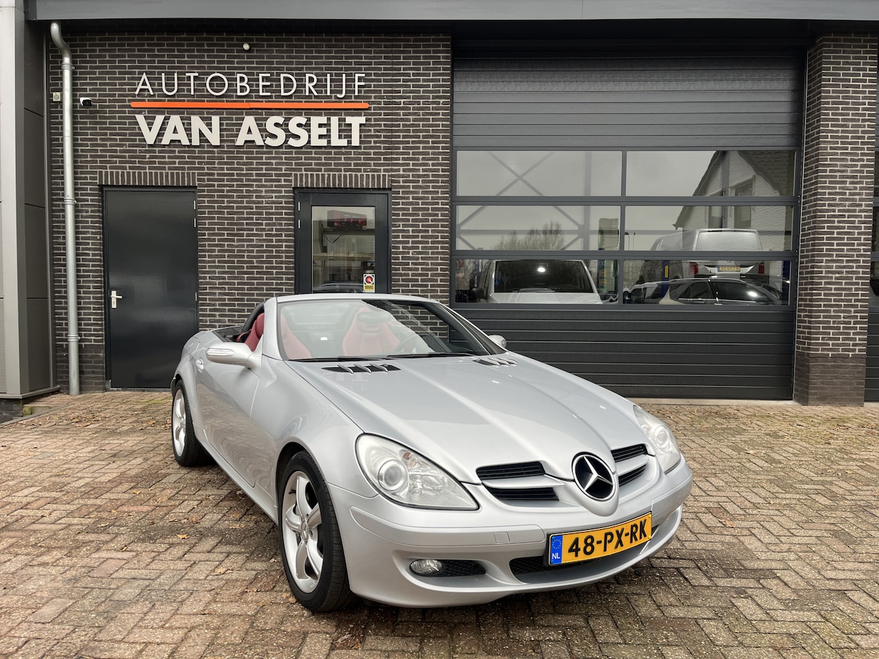 Mercedes-Benz SLK-klasse - 350 Leer , Navi , Cruise - AutoWereld.nl