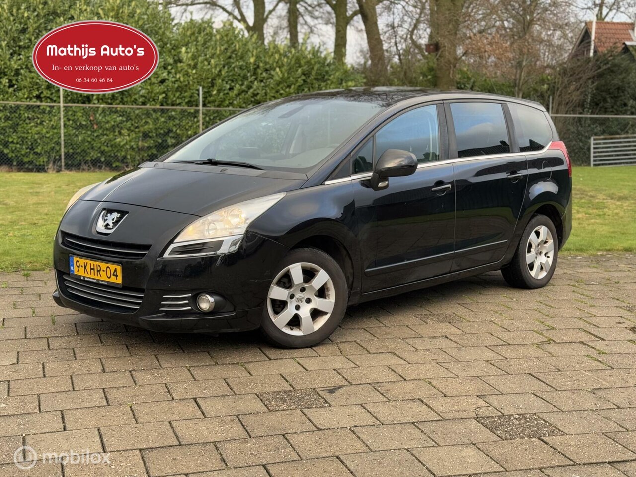 Peugeot 5008 - 1.6 e-HDi Active 5p. Automaat Navi Pano! - AutoWereld.nl