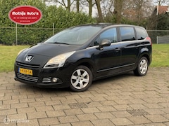 Peugeot 5008 - 1.6 e-HDi Active 5p. Automaat Navi Pano