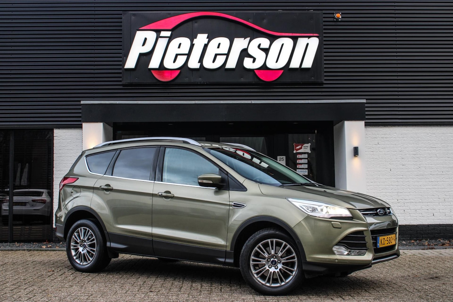 Ford Kuga - 2.0 TDCI Titanium CAMERA XENON CRUISE - AutoWereld.nl