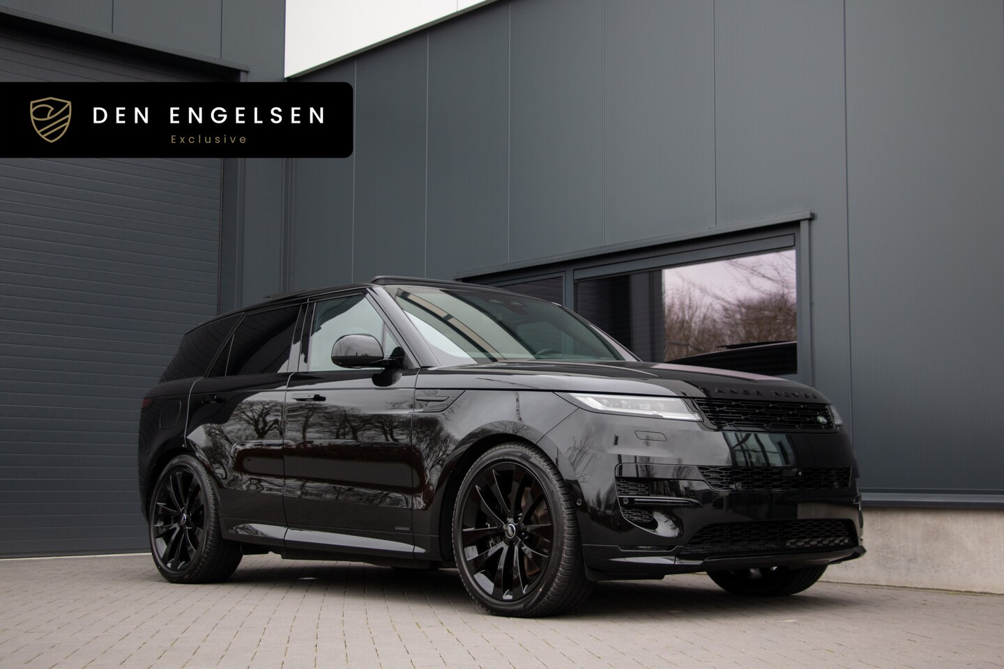 Land Rover Range Rover Sport - P550e | ACC | 360 3D Cam | Pano | 23" | Massage + Ventilatie | Achterasbesturing | Black P - AutoWereld.nl