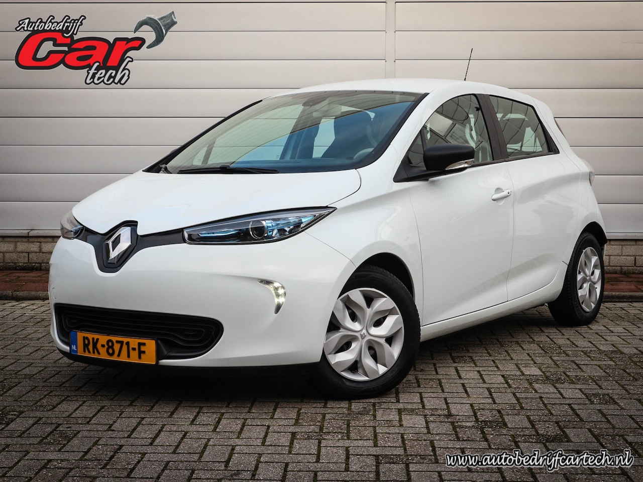 Renault Zoe - R90 Life 41 kWh | Clima | Cruise | Navi | Pdc | Led | Koop accu | 2000 euro subsidie - AutoWereld.nl