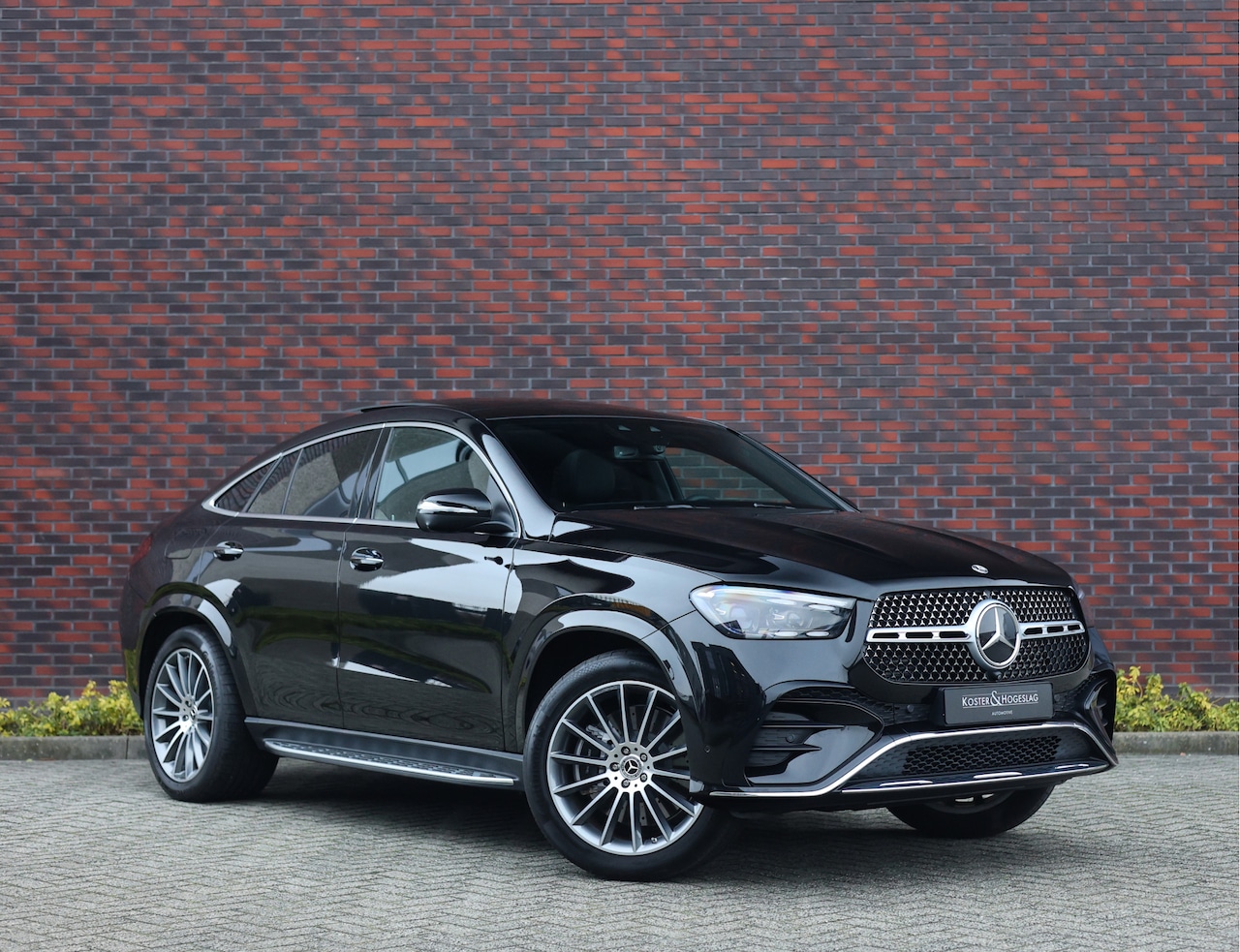 Mercedes-Benz GLE-Klasse Coupé - 400e 4-MATIC *AMG*trekhaak*Pano* - AutoWereld.nl