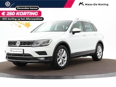 Volkswagen Tiguan - 1.5 TSI 150pk DSG ACT Highline · Camera · Side Assist · Inklap. Trekhaak · Stoelverwarming