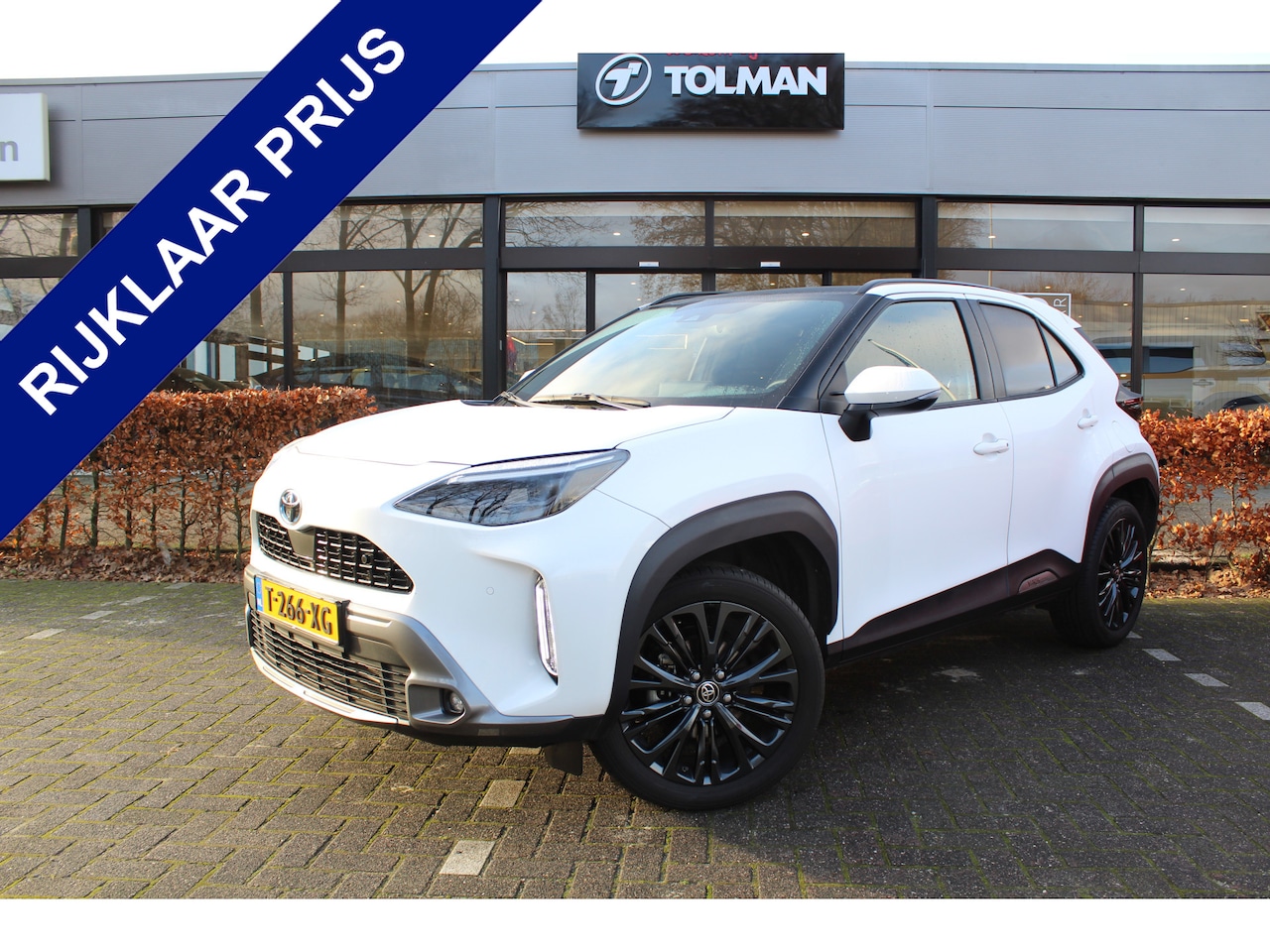 Toyota Yaris Cross - 1.5 Hybrid Adventure | Rijklaar | Panoramadak | Blind Spot | JBL | Head Up | Keyless | LED - AutoWereld.nl