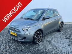 Fiat 500 - La Prima 42 kWh 17900, - na Subsidie - Automaat - DAB - Camera achter + Parkeerhulp - Pano