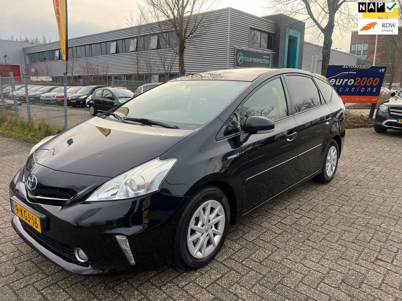 Toyota Prius Wagon - 1.8 Aspiration - PANO - CAMERA - LUXE ! - AutoWereld.nl