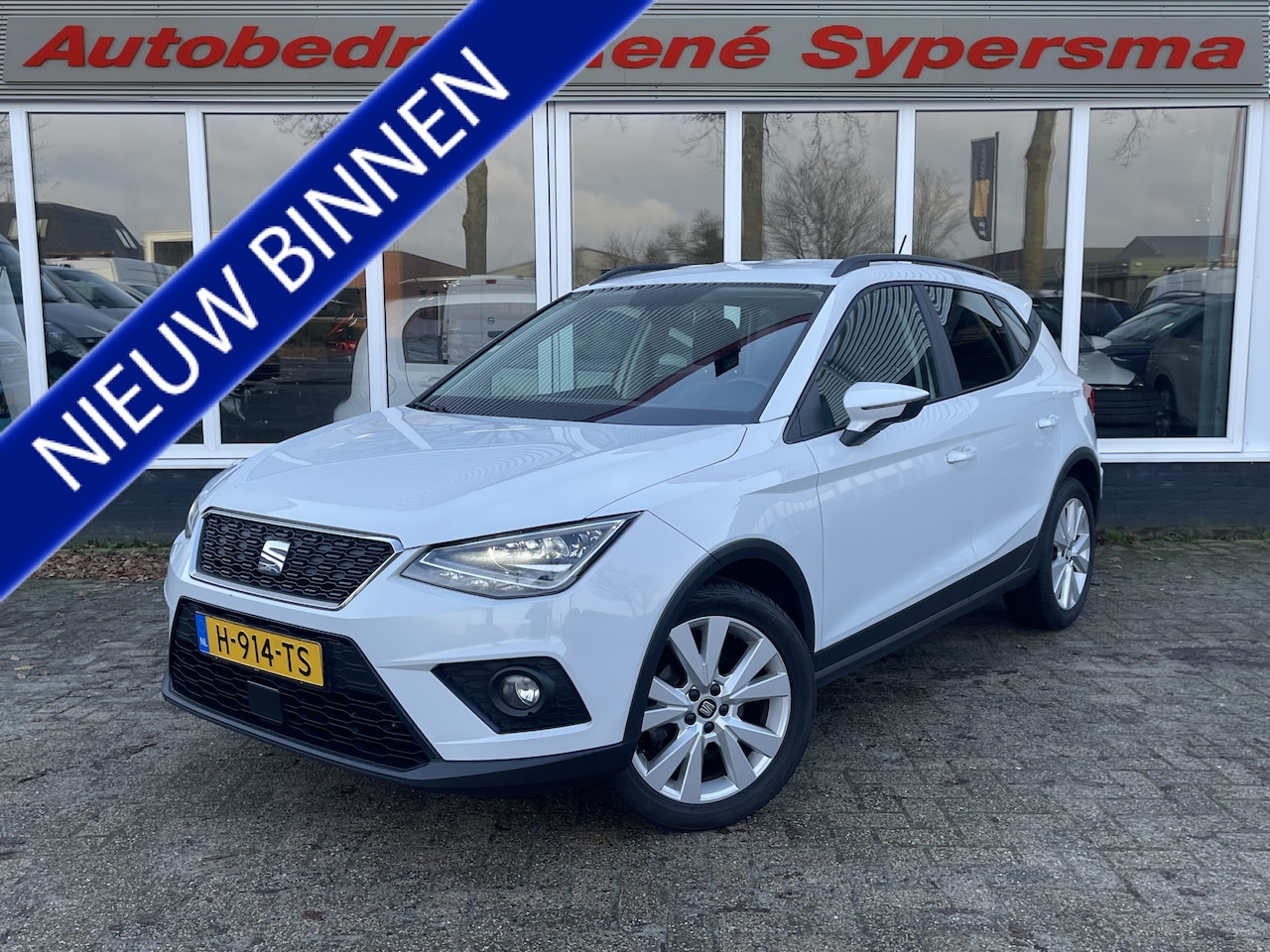 Seat Arona - 1.0 TSI Xcellence Business Intense Led | Trekhaak afneembaar - AutoWereld.nl