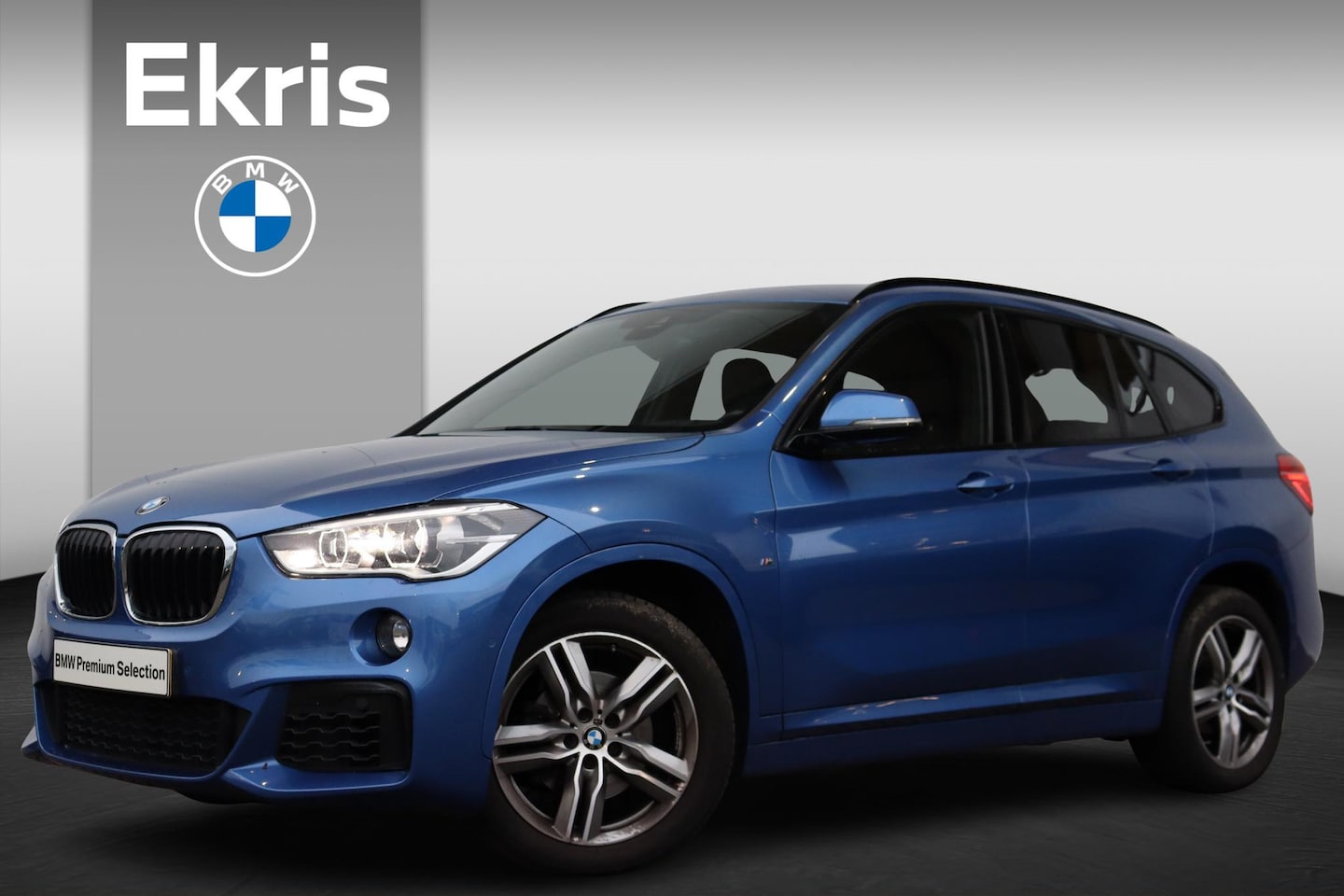 BMW X1 - sDrive18i High Executive / Stoelverwarming / Achteruitrij camera / Electronic damping cont - AutoWereld.nl