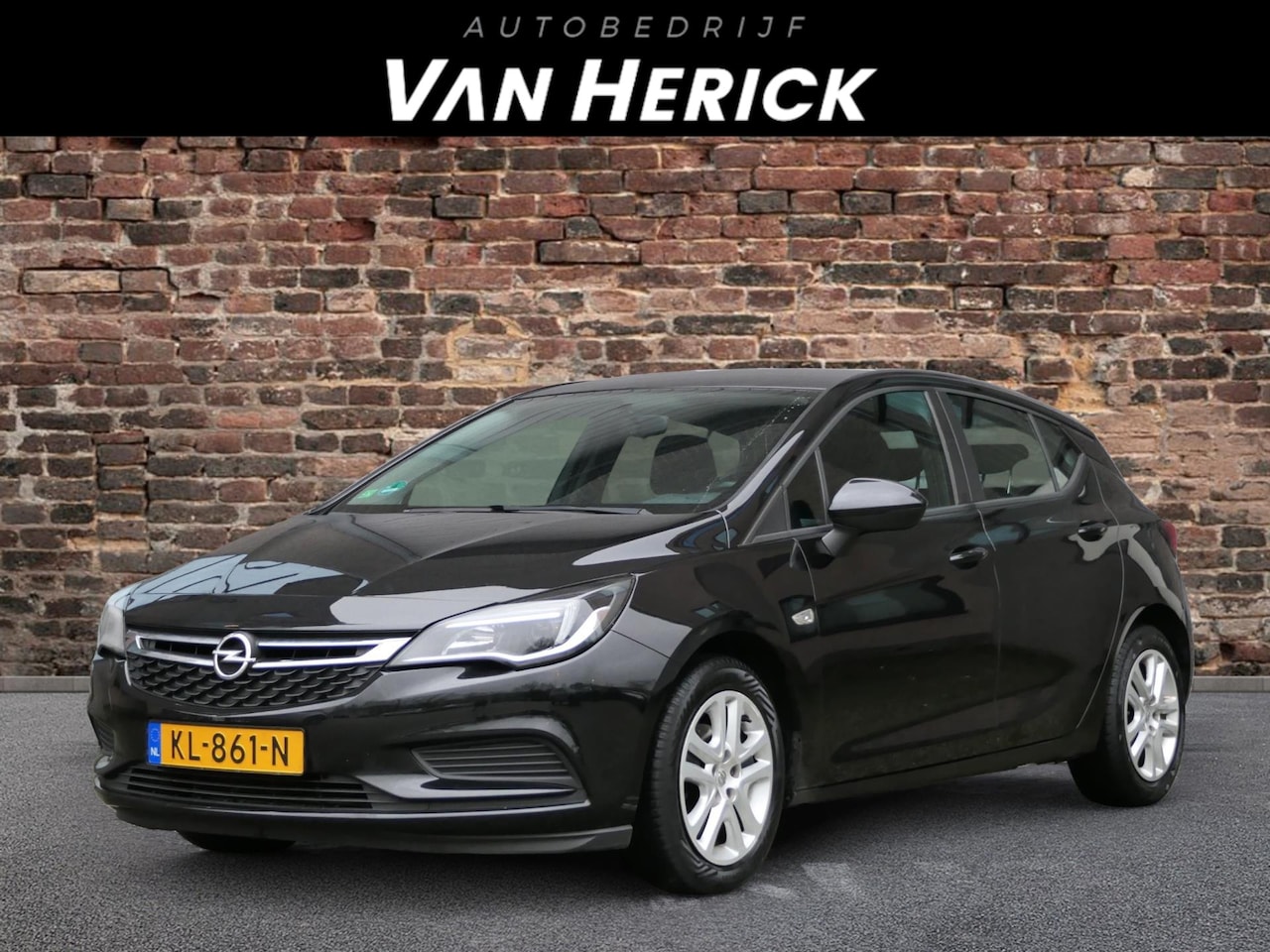 Opel Astra - 1.0 Business+ | Navi | Cruise | Airco - AutoWereld.nl