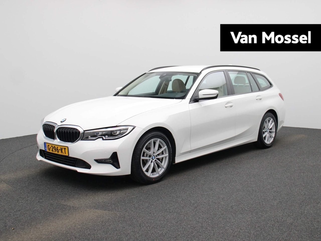 BMW 3-serie Touring - 330i High Executive Edition | Leder | Navi | ECC | PDC | LMV | LED | - AutoWereld.nl