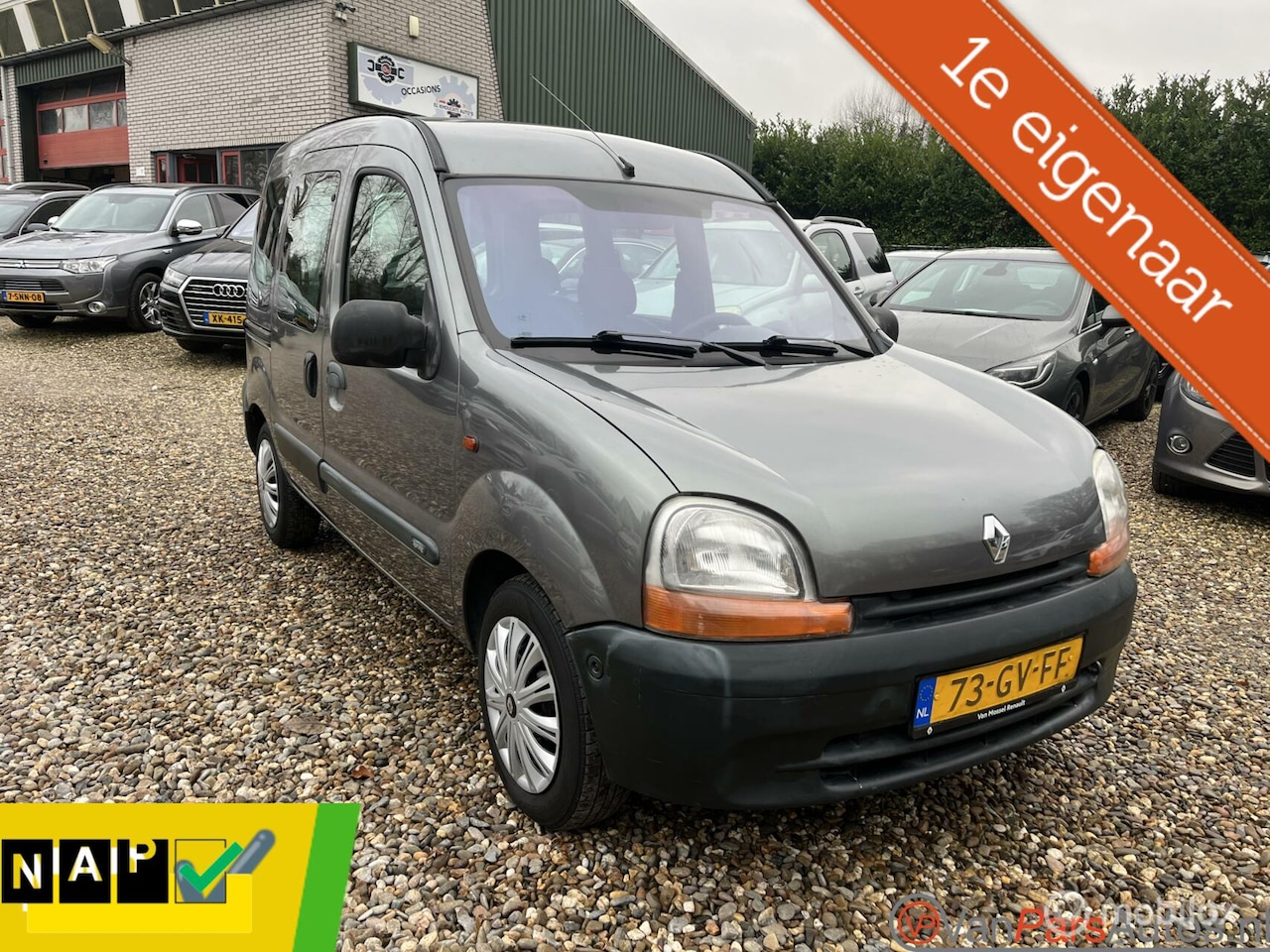 Renault Kangoo - combi 1.4 Privilège - AutoWereld.nl