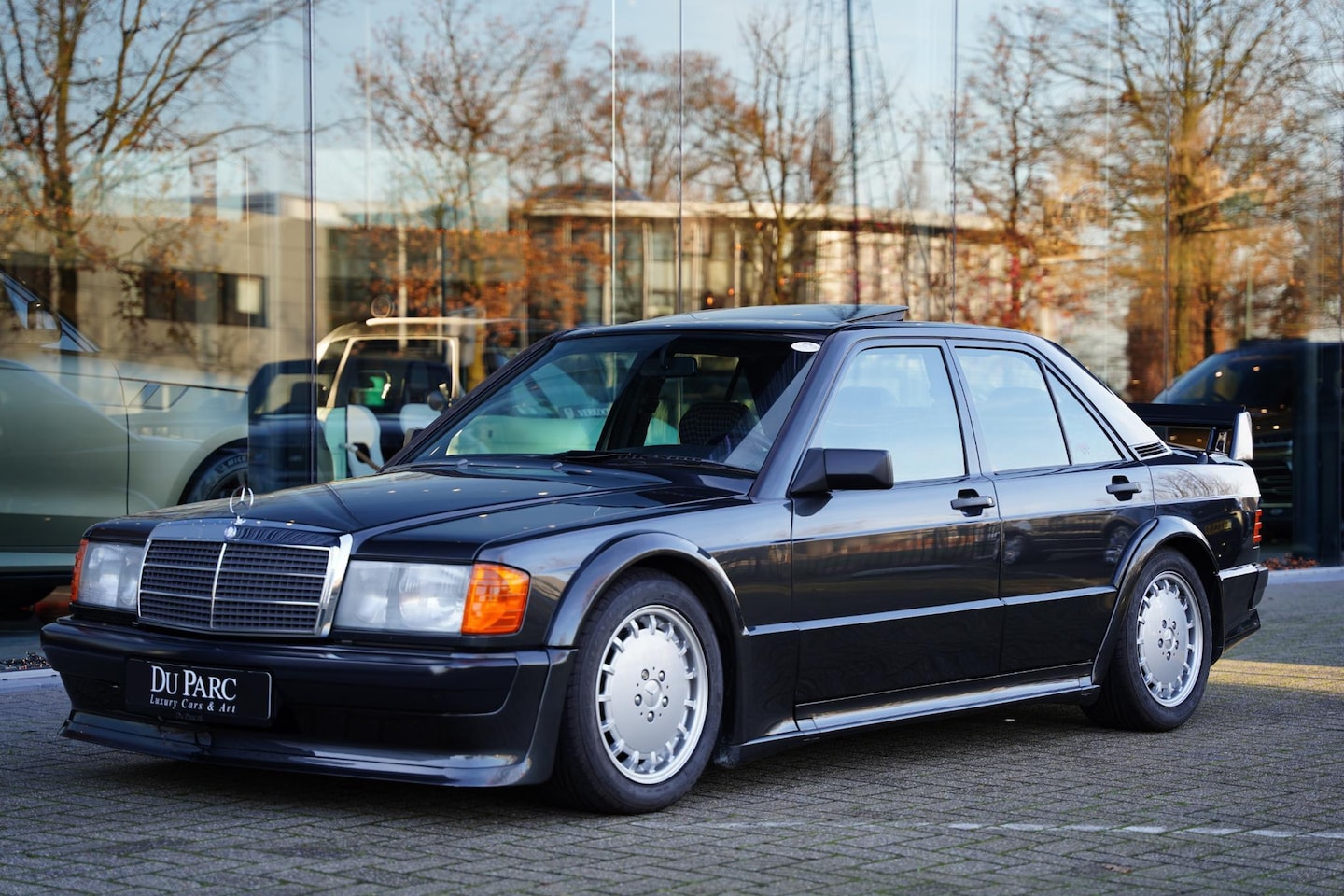 Mercedes-Benz E-klasse - 190 2.5-16 EVO 1 Unieke Collectors Item Nieuwstaat - AutoWereld.nl