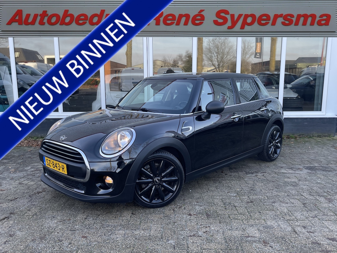 MINI One - Mini 1.5 Salt Automaat | 5-Deurs | Navi - AutoWereld.nl