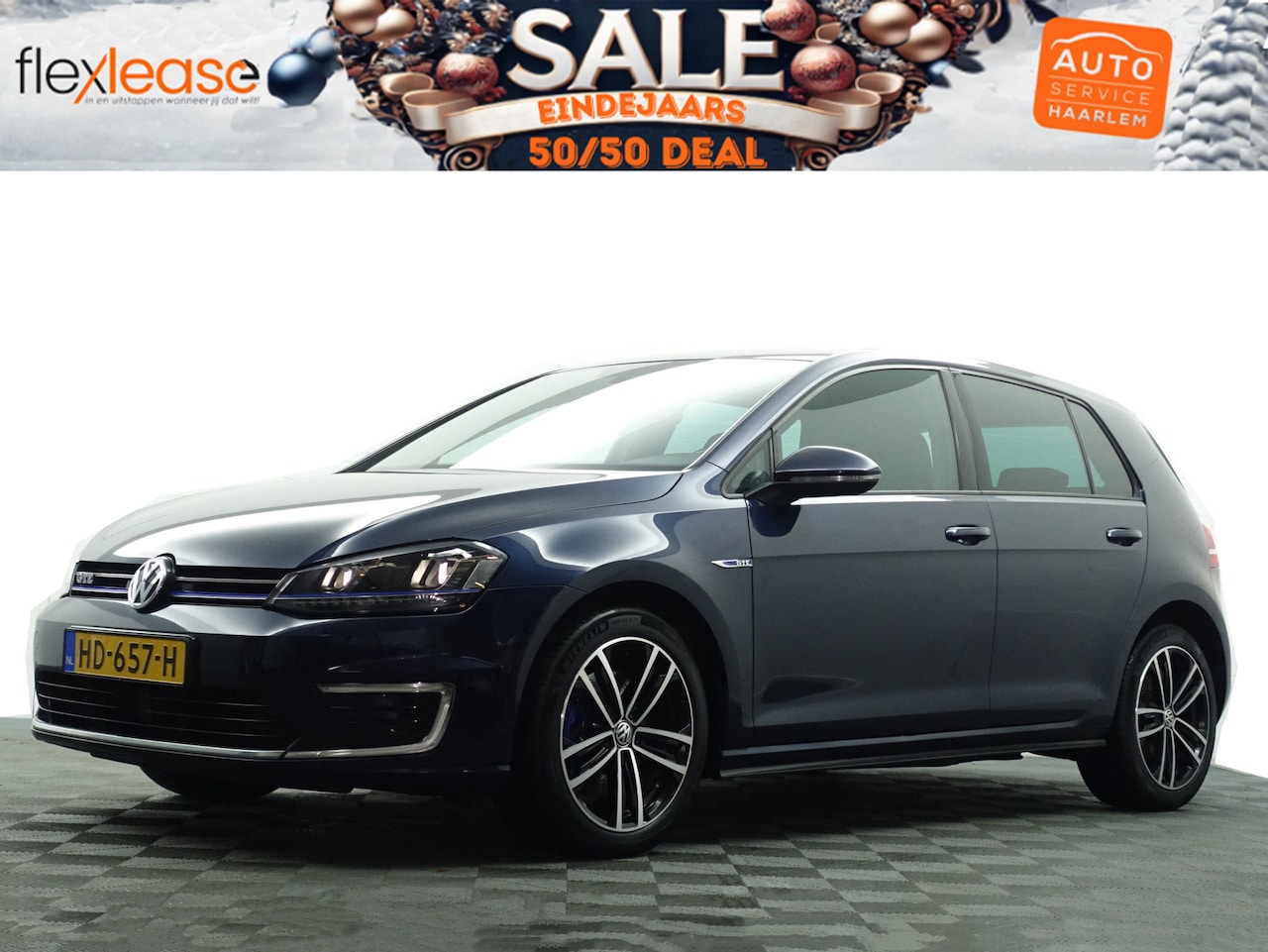 Volkswagen Golf - 1.4 TSI GTE R-Line Aut- ACC, Xenon Led, Camera, Front Assist, Park Assist - AutoWereld.nl