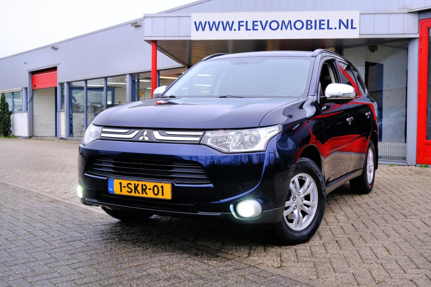 Mitsubishi Outlander - 2.0 Intense Navi|Clima|LMV - AutoWereld.nl