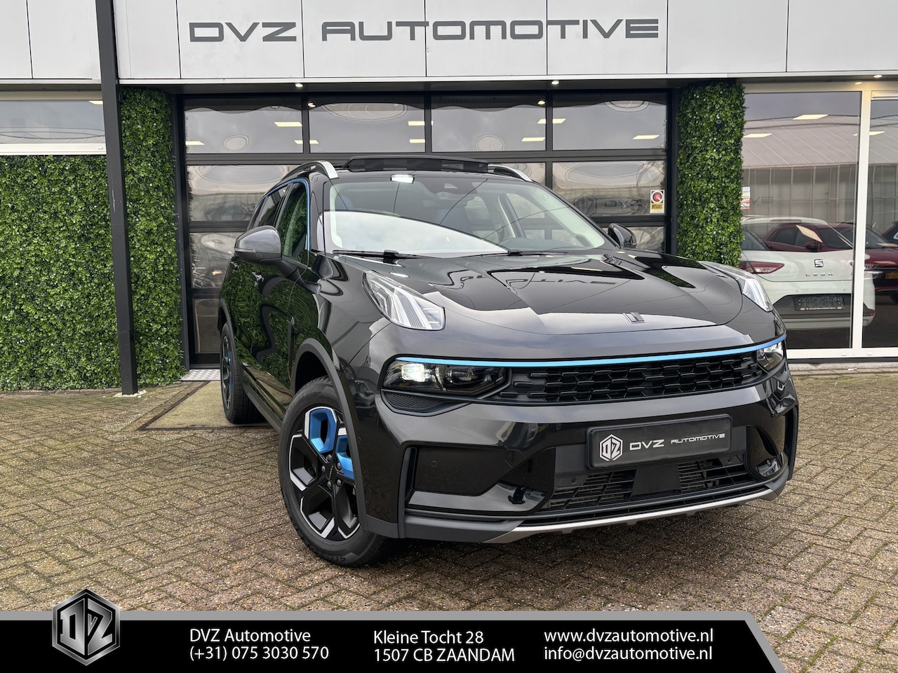 Lynk & Co 01 - 1.5 Blackstyle | Pano | Drive Assist | Camera - AutoWereld.nl