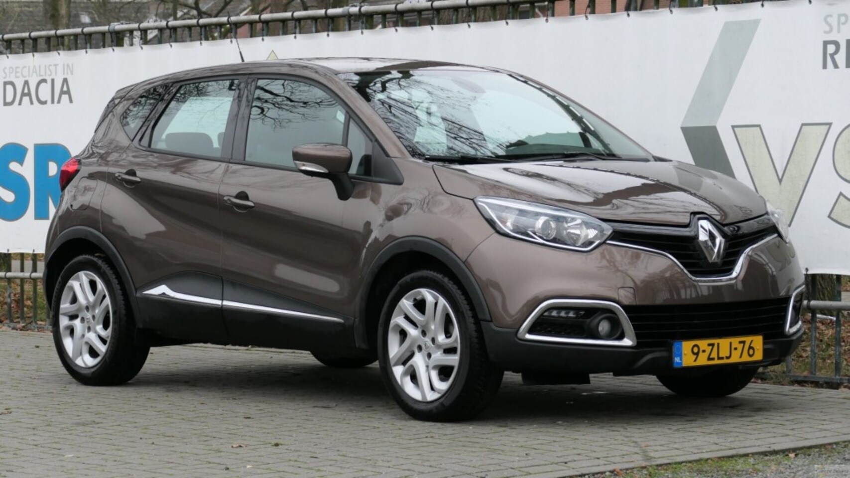 Renault Captur - TCe 90 Dynamique - AutoWereld.nl