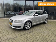 Audi A3 - 2.0 TFSI 200pk S-Line, Half leer, Navi, Climate, Cruise, LMV,