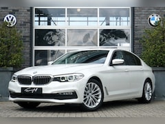 BMW 5-serie - 520i AUT. - SCHUIF-/KANT.DAK - HEAD UP - 18 INCH