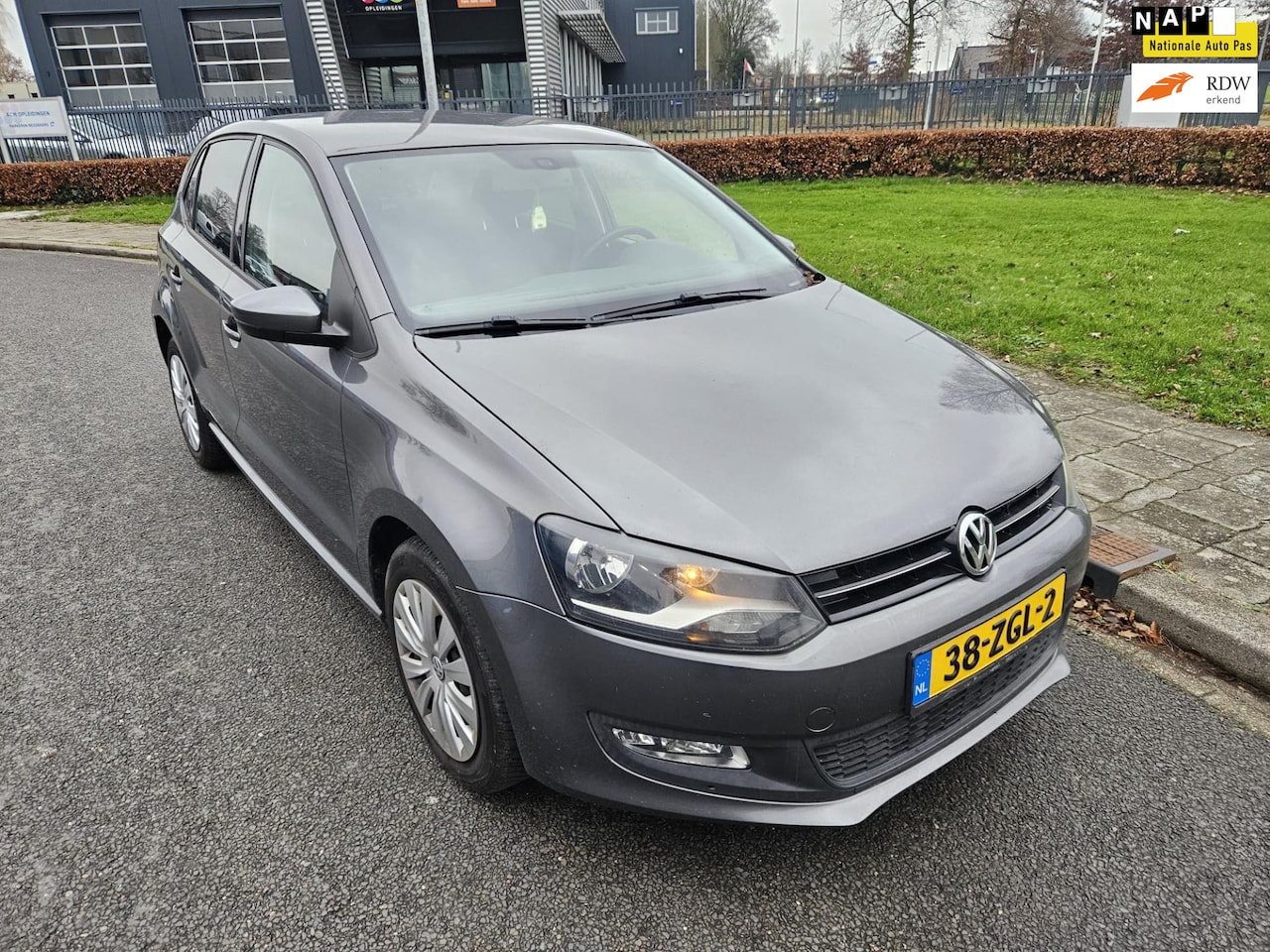 Volkswagen Polo - 1.2 TSI BlueMotion Comfortline 5deurs schade - AutoWereld.nl